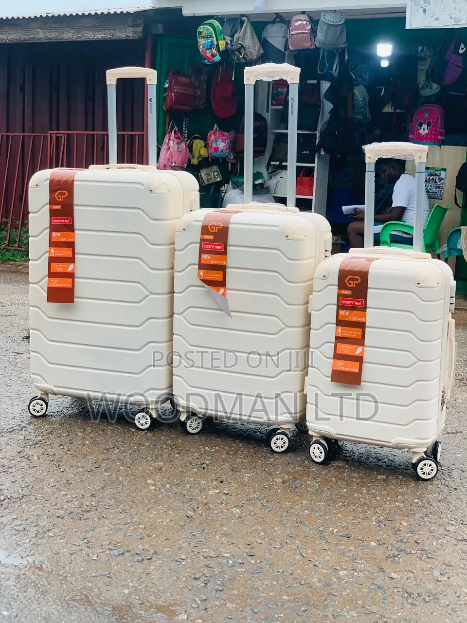 3 Set Travelling Bag/ Luggage (Big,Midium Small)