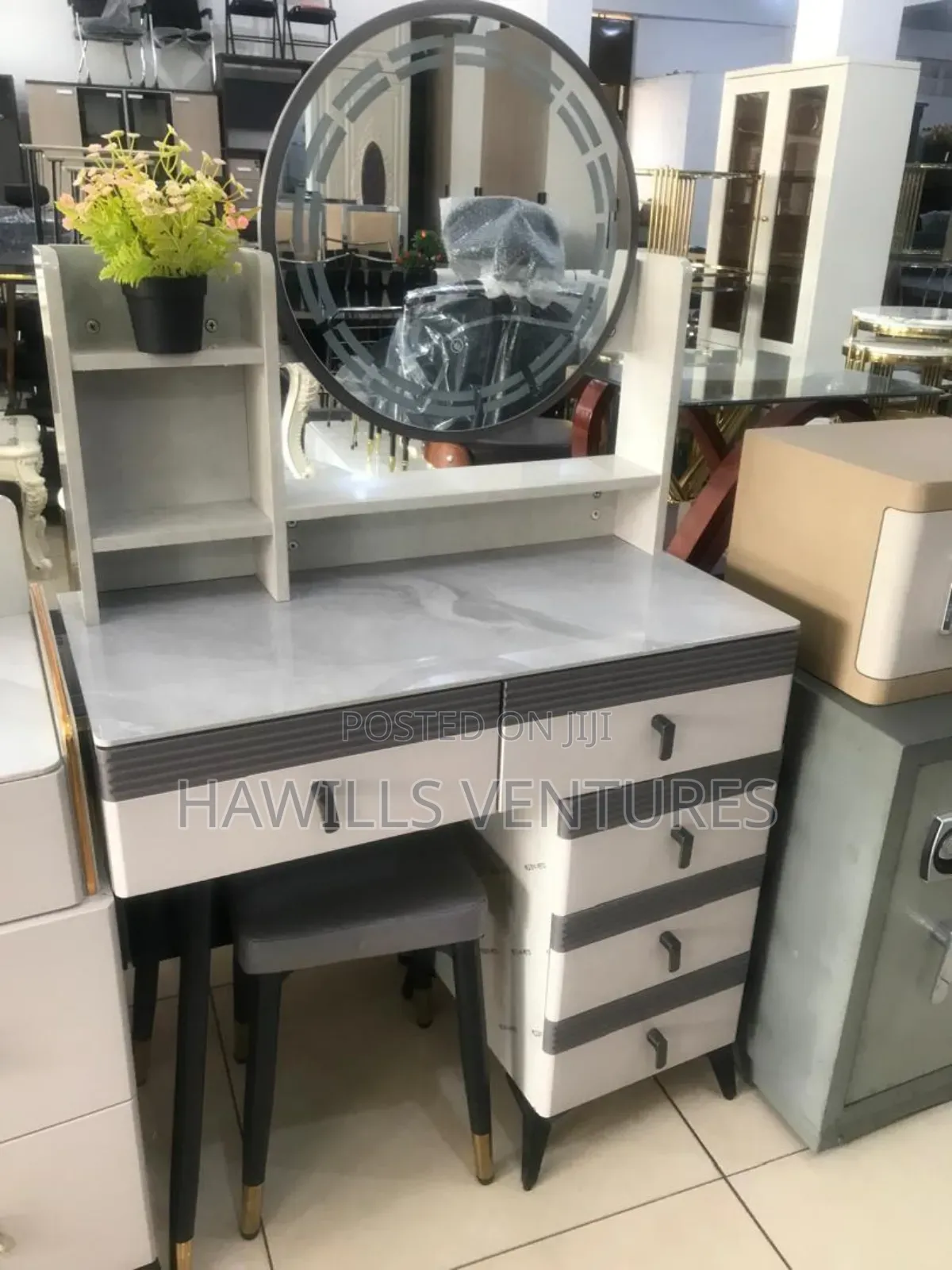 Dressing Mirror