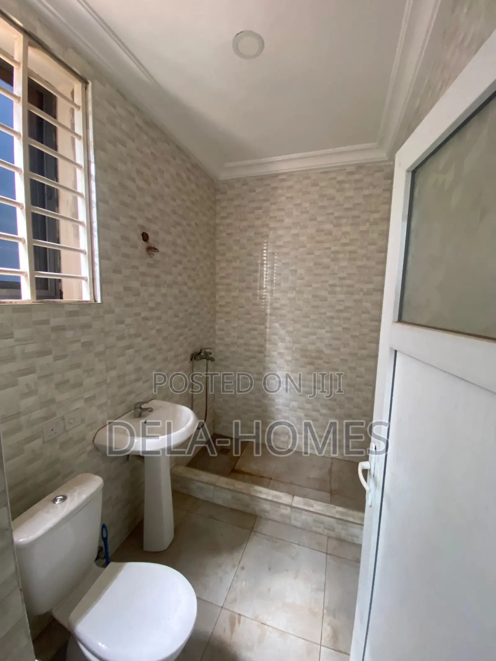 Ex-Two Bedroom for Rent at Ashiyie.