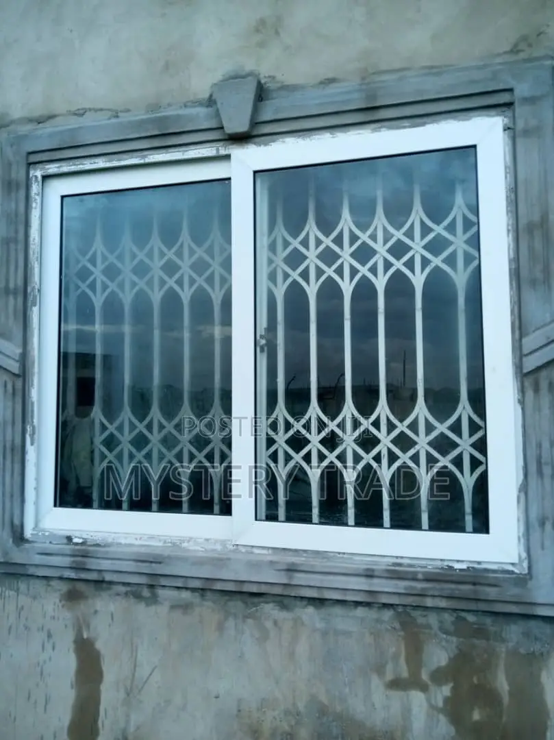 Aluminum Glass Installater