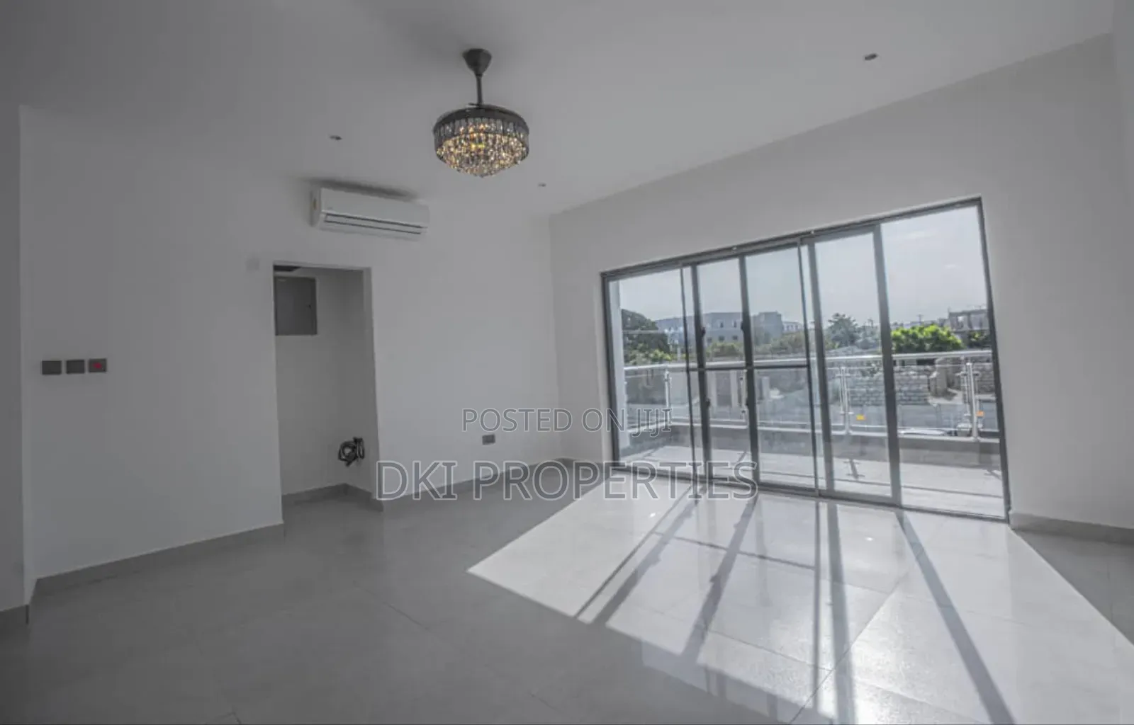 5bdrm House in Dki Properties, Airport Residential Area for sale