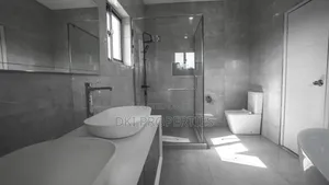5bdrm House in Dki Properties, Airport Residential Area for sale