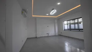 5bdrm House in Dki Properties, Airport Residential Area for sale