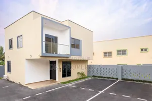 3bdrm House in Dki Properties, North Legon for sale