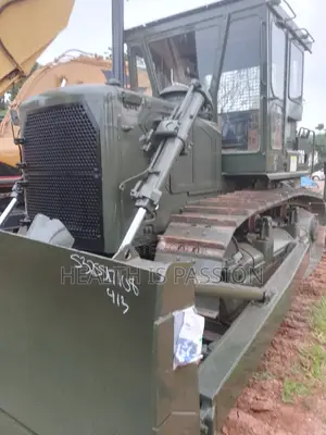 D7G Bulldozer With Rapper and Hunch on Sale Only