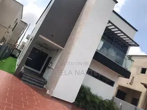 3bdrm House in Manet-East Airport, Accra Metropolitan for sale