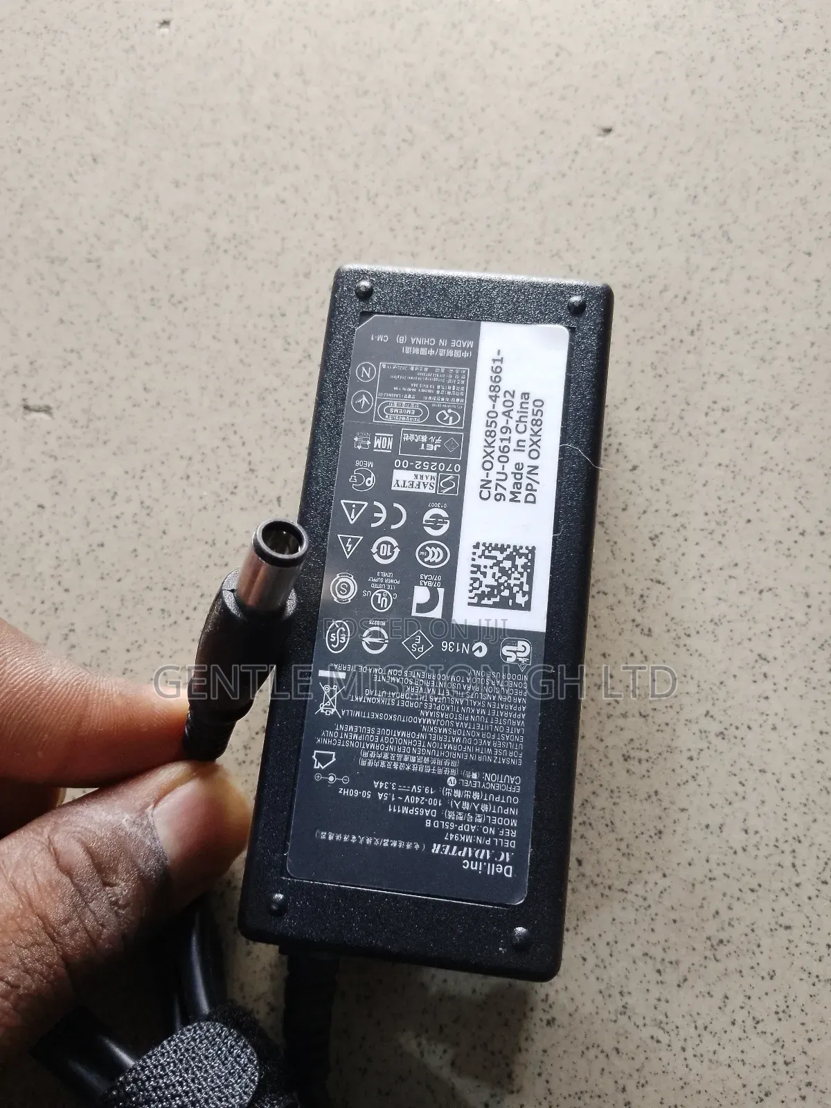 Dell Big Pin 90W