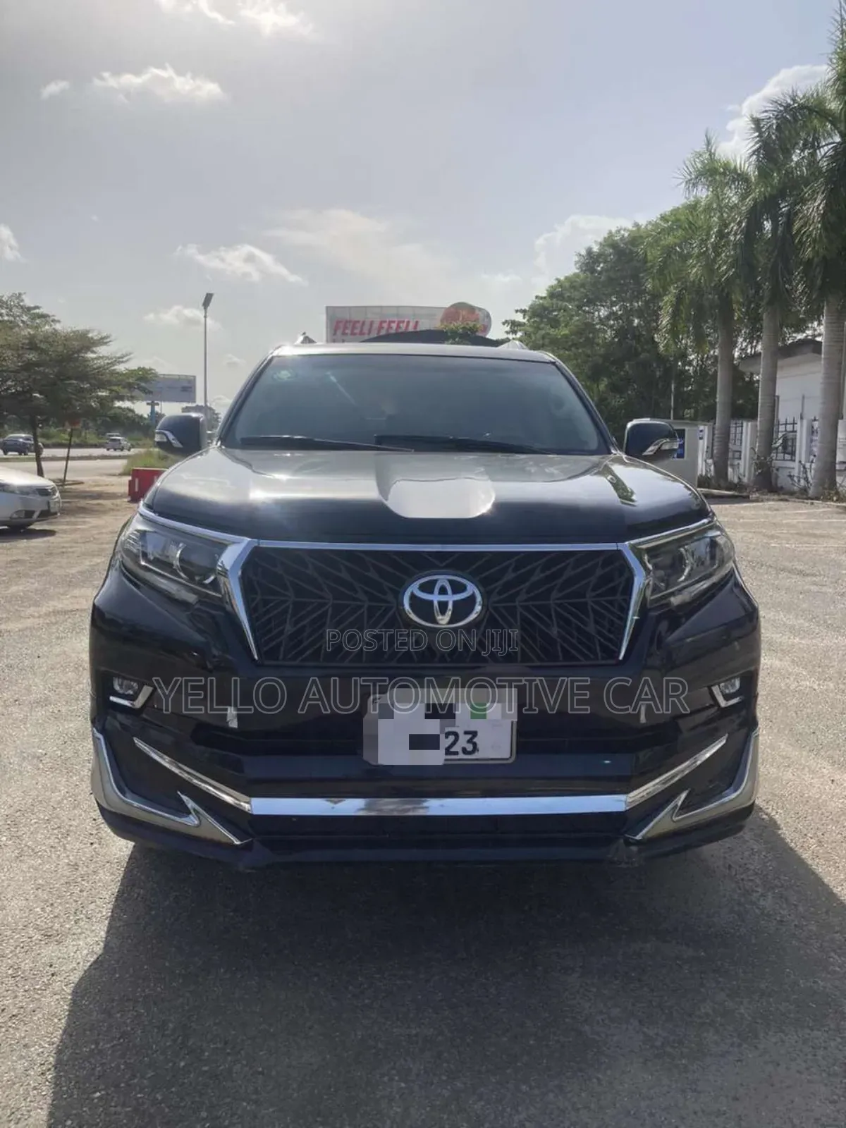 Rent Toyota Landcruiser Prado Chauffeured
