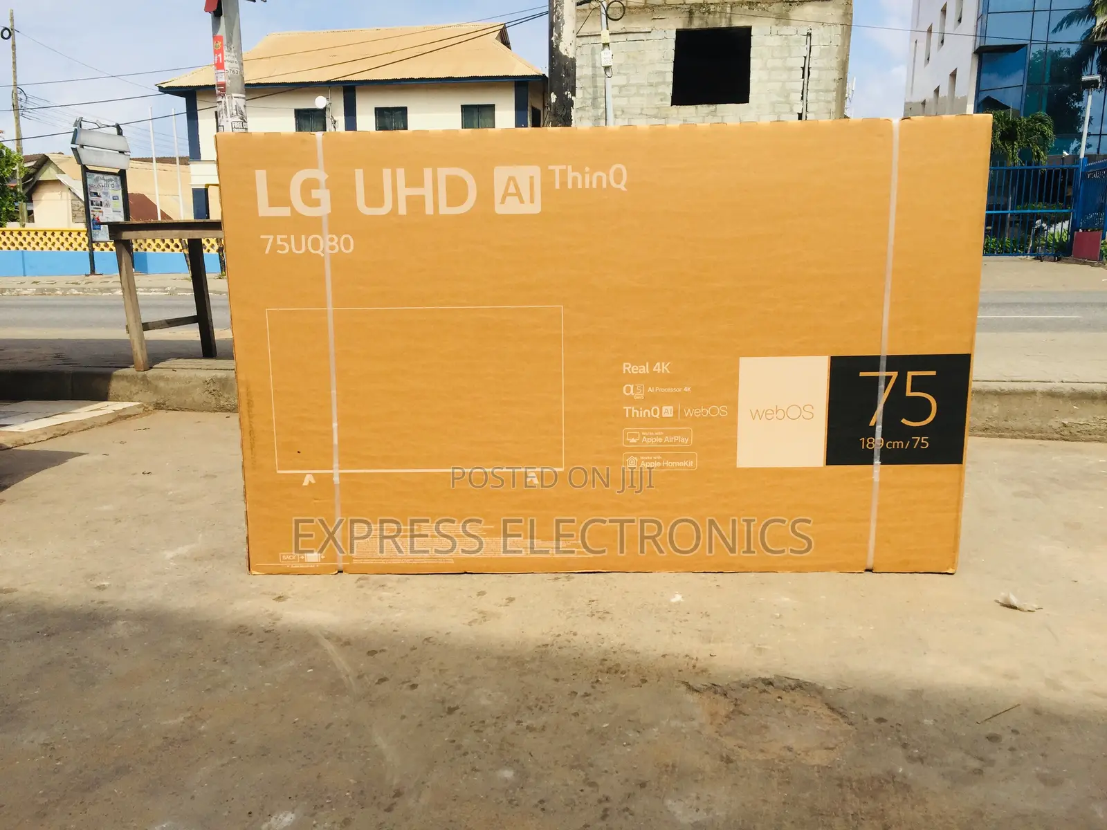 UHD Smart 75”UR7800 LG Television 