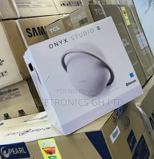 Kardon Harman Onyx Studio 7 Bluetooth Wireless Gold Speaker
