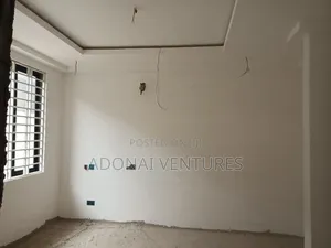 5bdrm House in Santasi Anyinam, Kumasi Metropolitan for sale