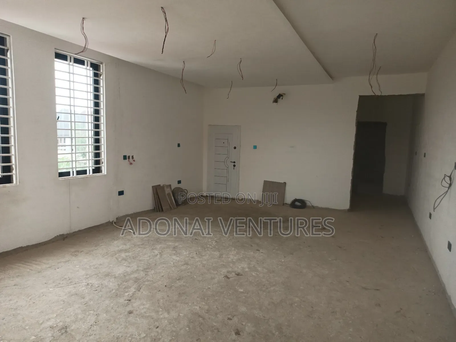 5bdrm House in Santasi Anyinam, Kumasi Metropolitan for sale