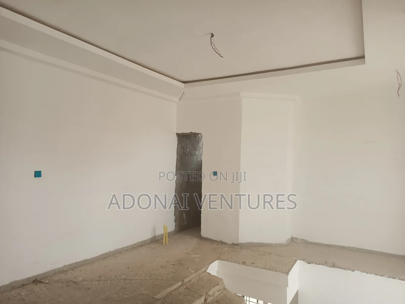 5bdrm House in Santasi Anyinam, Kumasi Metropolitan for sale