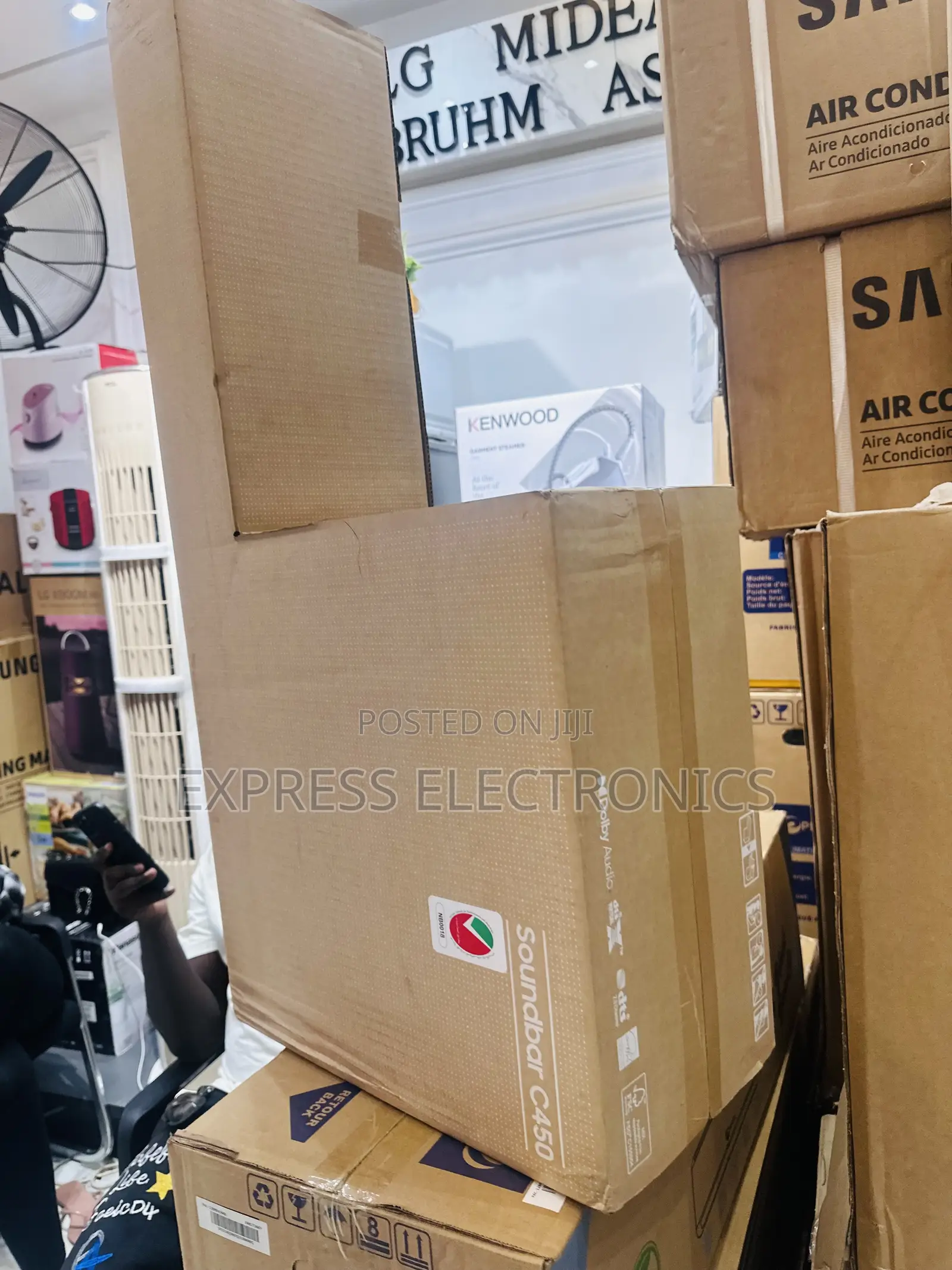Soun Bar With Woofer 300w Samsung C450