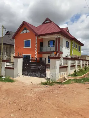 5bdrm House in Kronum Afrancho, Kumasi Metropolitan for sale