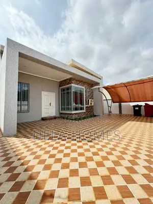 Three Bedroom Self Compond for Rent at Ashaley Botwe.