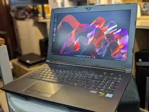 Laptop 16GB Intel Core I7 SSD 512GB