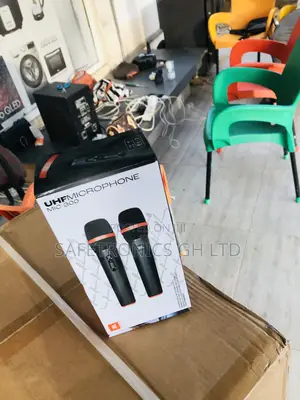 Black Bluetooth JBL 2 Set UHF Mic Microphone 