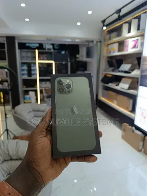 New Apple iPhone 13 Pro Max 128 GB Green