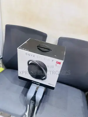 Quality Yet Affordable Onyx 7 Studio Harman Kardon