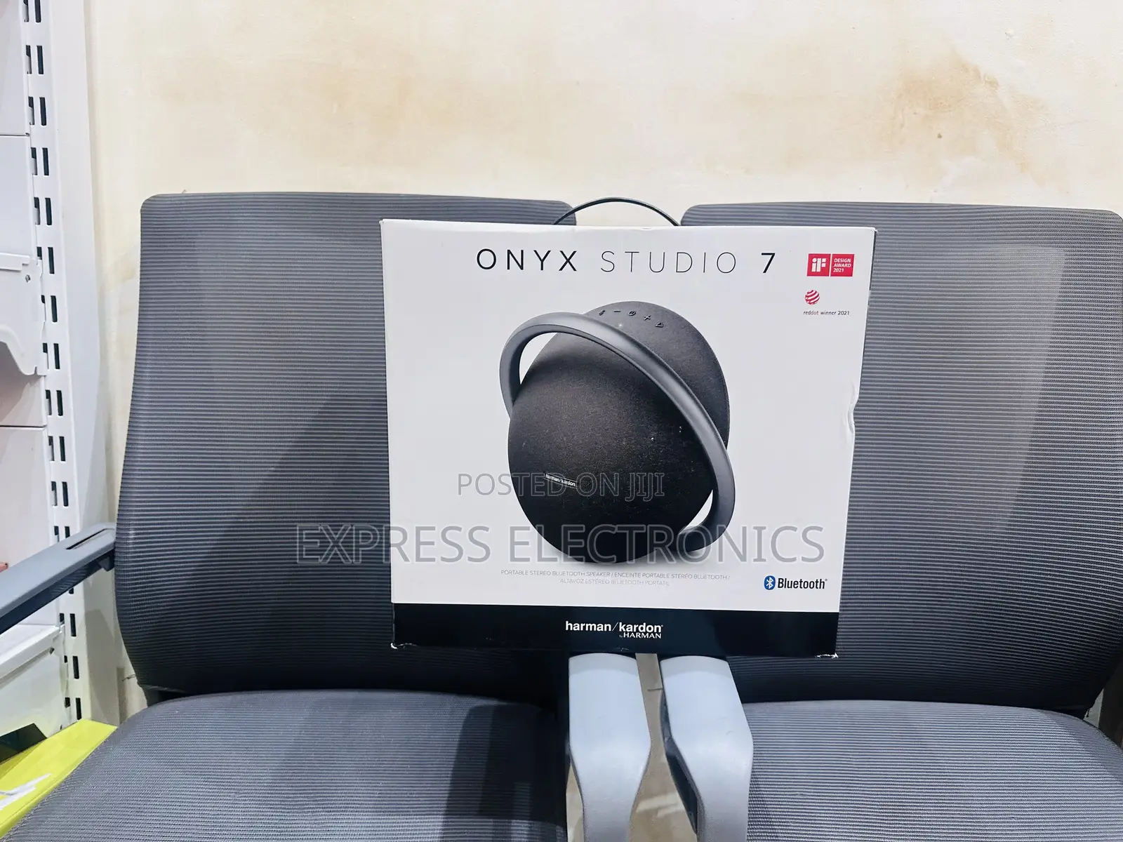 Great Deal on Onyx 7
