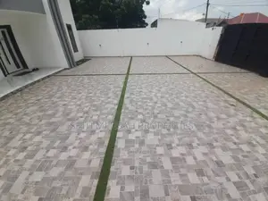 Furnished 3bdrm House in Lakeside for sale