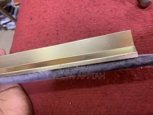 8ft Metal Door Brush