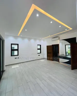 3bdrm House in East Legon for sale