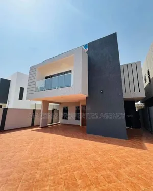 3bdrm House in East Legon for sale