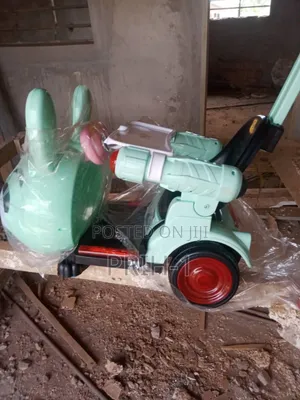 Kids Play Car