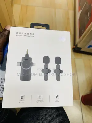 Dual Wireless Microphone for iPhone Android Mobile