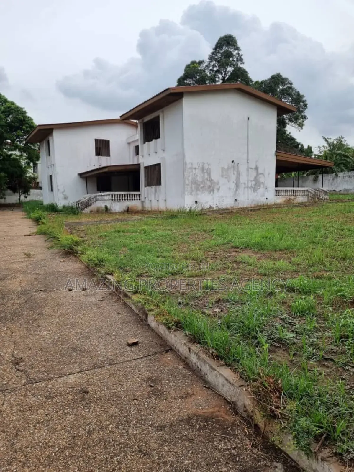 An Acre Land for Sale at Cantonment