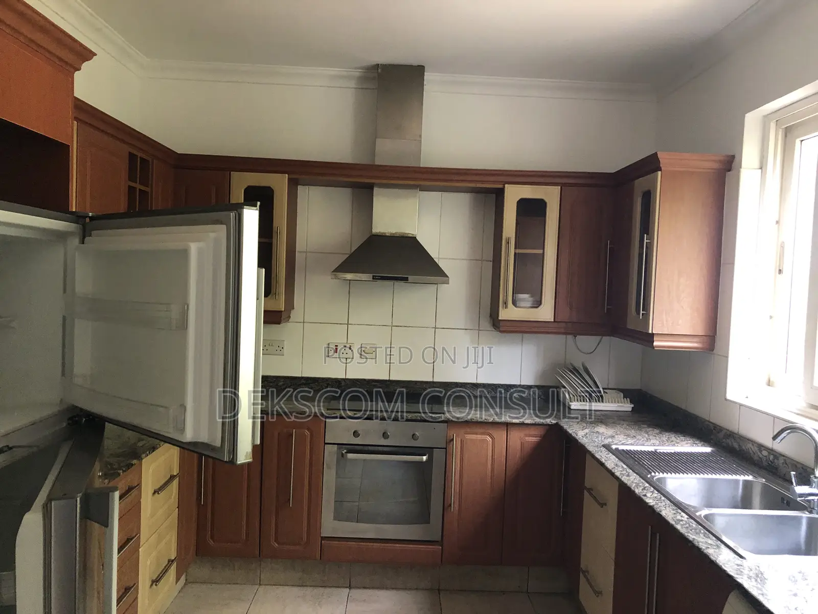 Furnished 3bdrm Apartment in Cantonments for rent