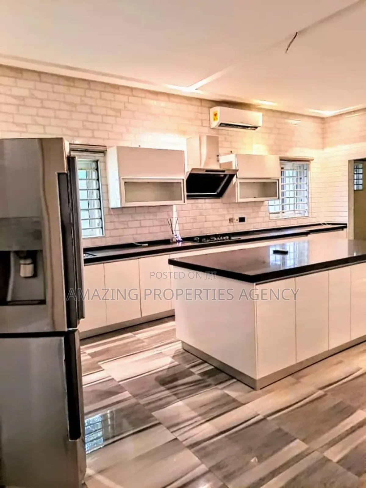 4bdrm House in Adjiriganor for rent
