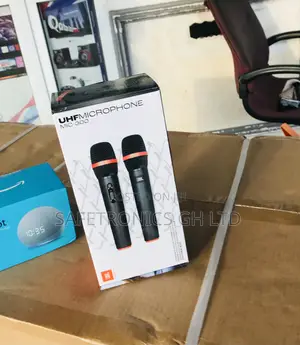 Elegant Black JBL Microphone Bluetooth 2 Set UHF Mic