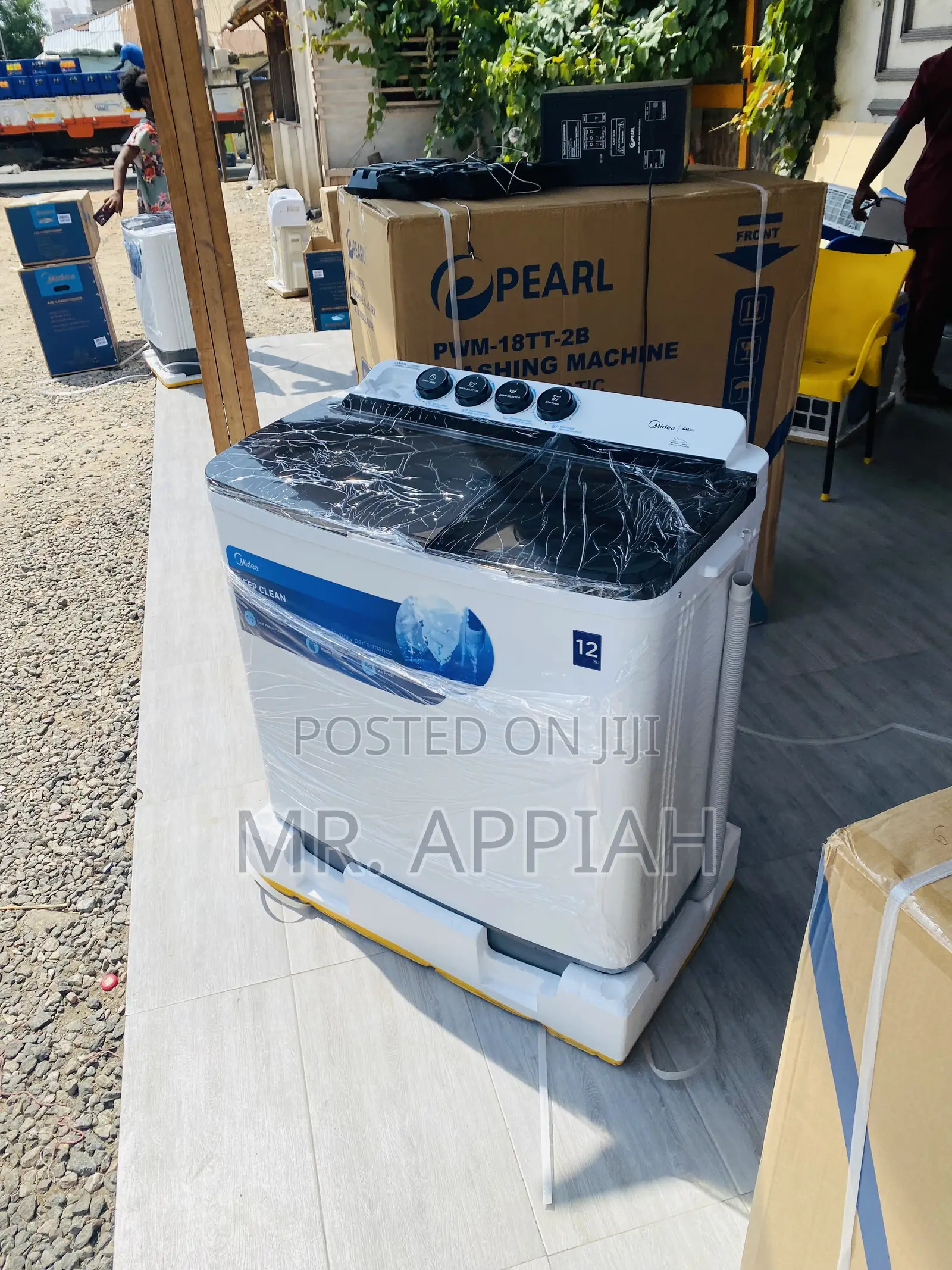 Quality Midea 12kg Twin Tub Electric Washing Machine.