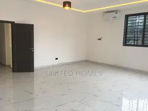 4bdrm House in Achimota for sale