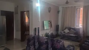 3bdrm House in Mangoes Street, Spintex for rent