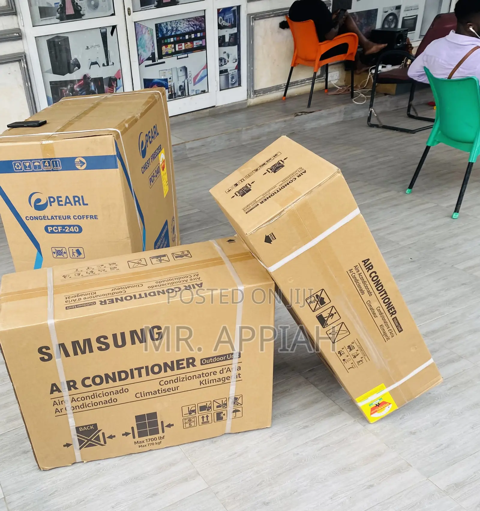 Elegantly Designed Samsung 1.5hp R410 Gas Split Ac(White)