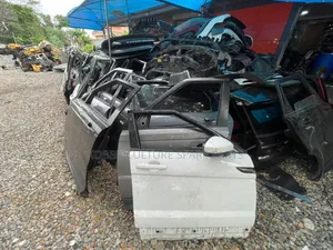 Original Range Rover Doors,Bonnet ,Bumpers Available