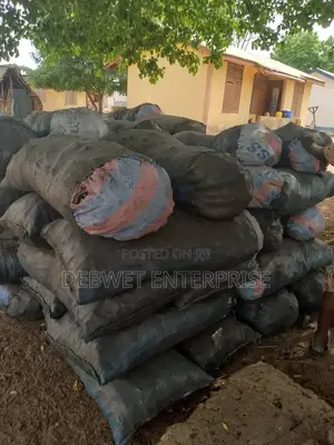 Charcoal for Sale in Bulk Purchase