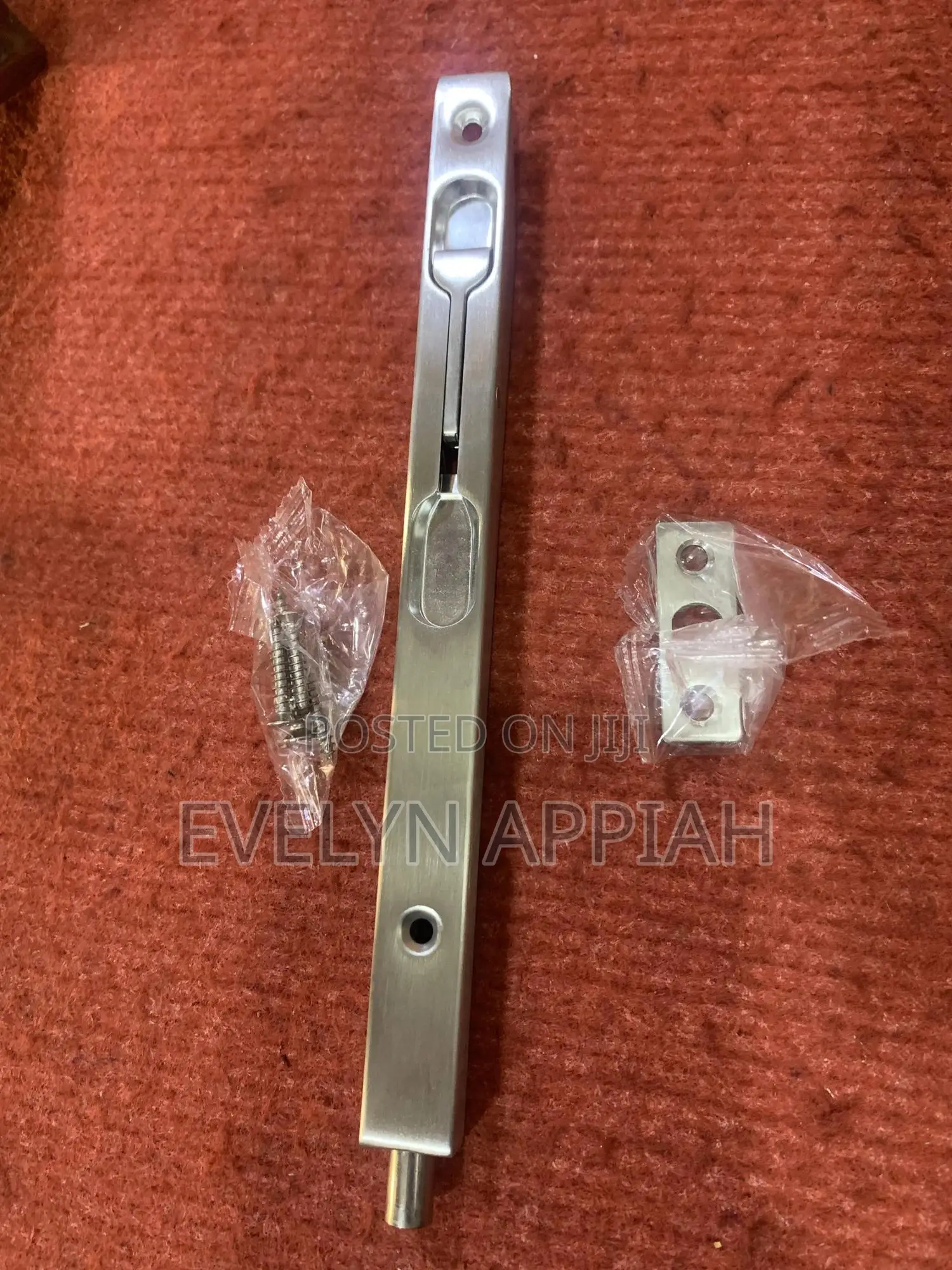 8” Flush Bolt