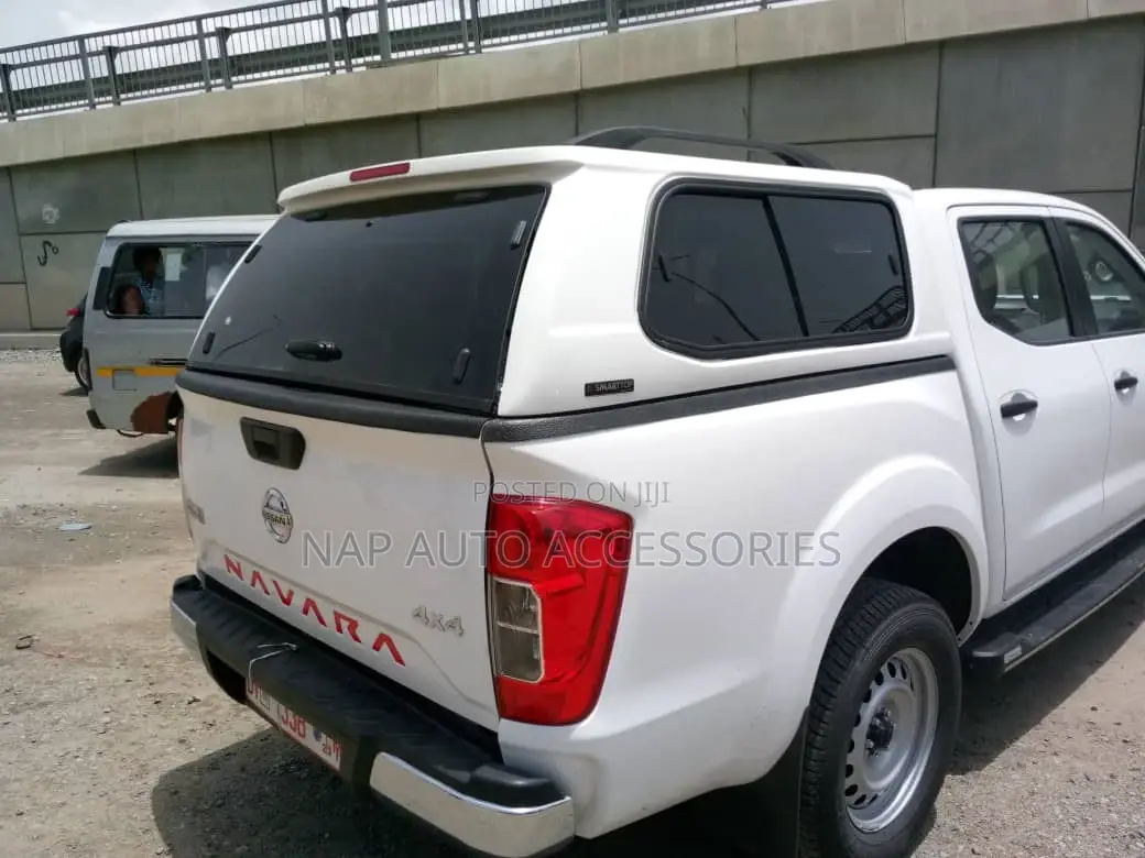 Nissan Navara Canopy