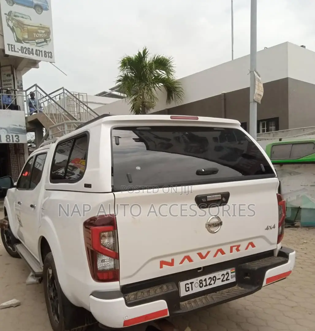 Nissan Navara Canopy
