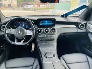 Mercedes-Benz GLC-Class 2021 Black