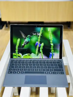 Laptop Microsoft Surface Pro (2017) 8GB Intel Core I5 SSD 256GB