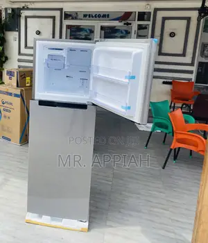 Quality Samsung RT 31 Double Door Top Freezer Fridge.