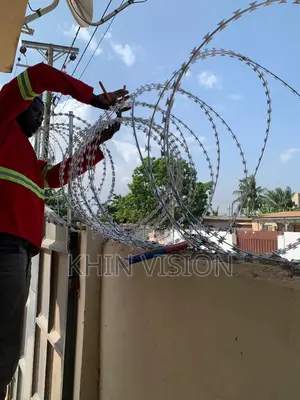 Security Fencing ( Razor Fence)