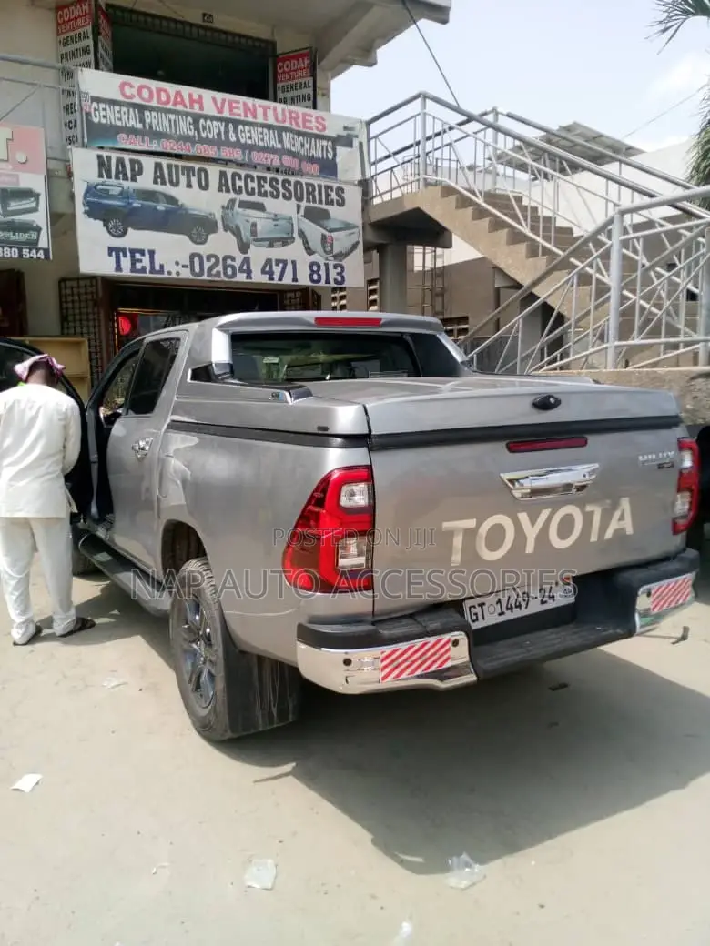 Brand New Full Box for Toyota Inner Rail Pickups