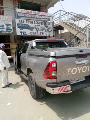 Brand New Full Box for Toyota Inner Rail Pickups